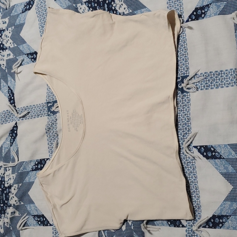 Downcast Demi Tee Size Large, Cream